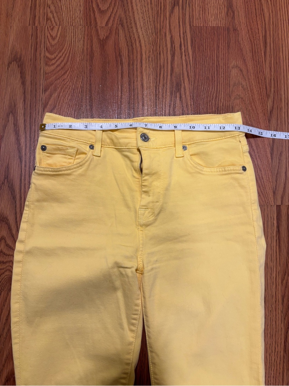 7 For All Mankind Yellow Jeans - Picture 6 of 12